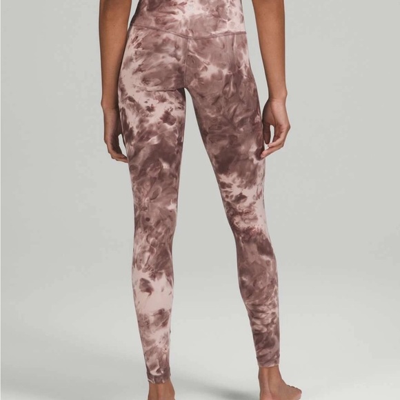 lululemon athletica high rise diamond dye pink Align Leggings - Picture 2 of 4